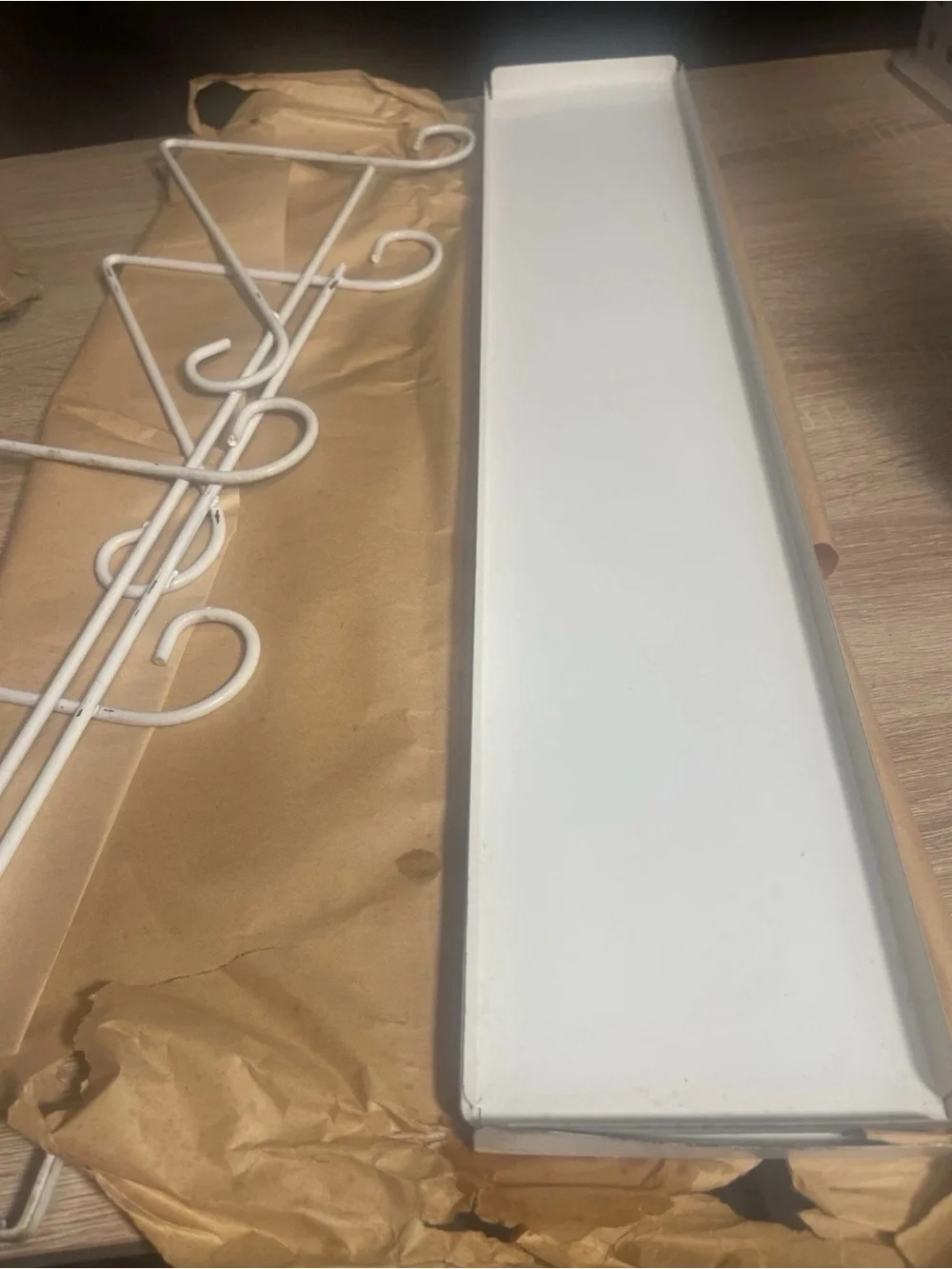 Vtg adorable Window mount Planter shelf